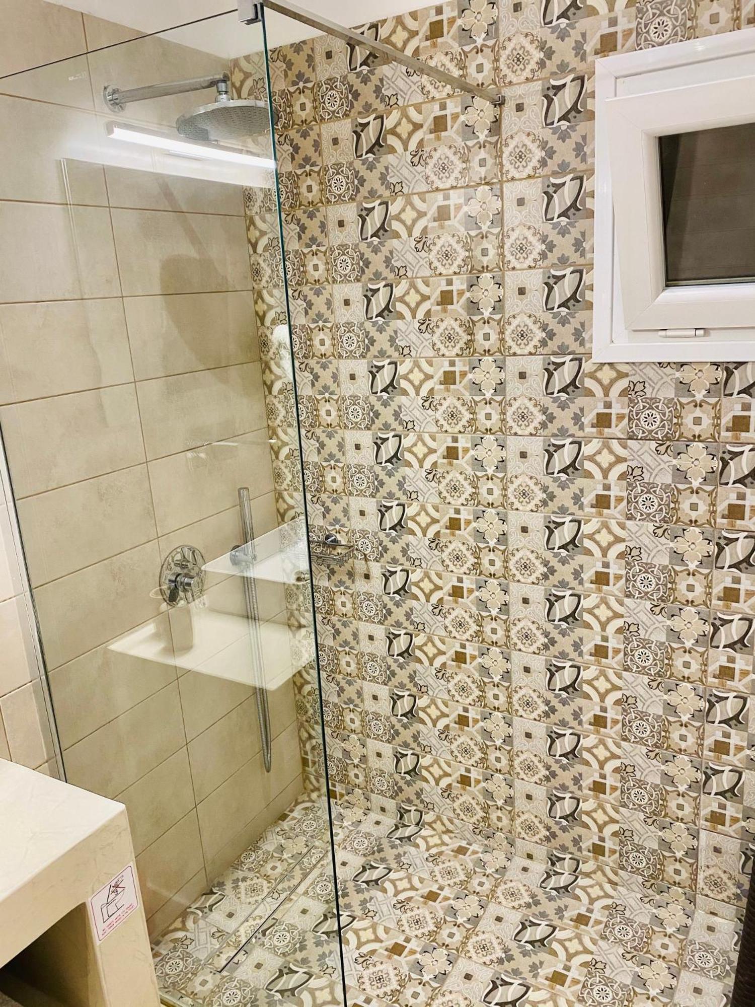 George Apartment Вотон Экстерьер фото